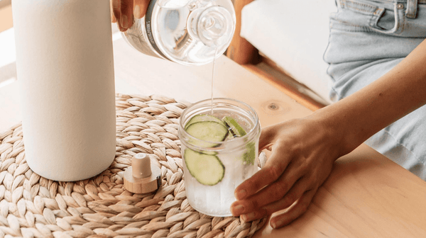 5 Easy Ways to Drink More Water - freebeat™