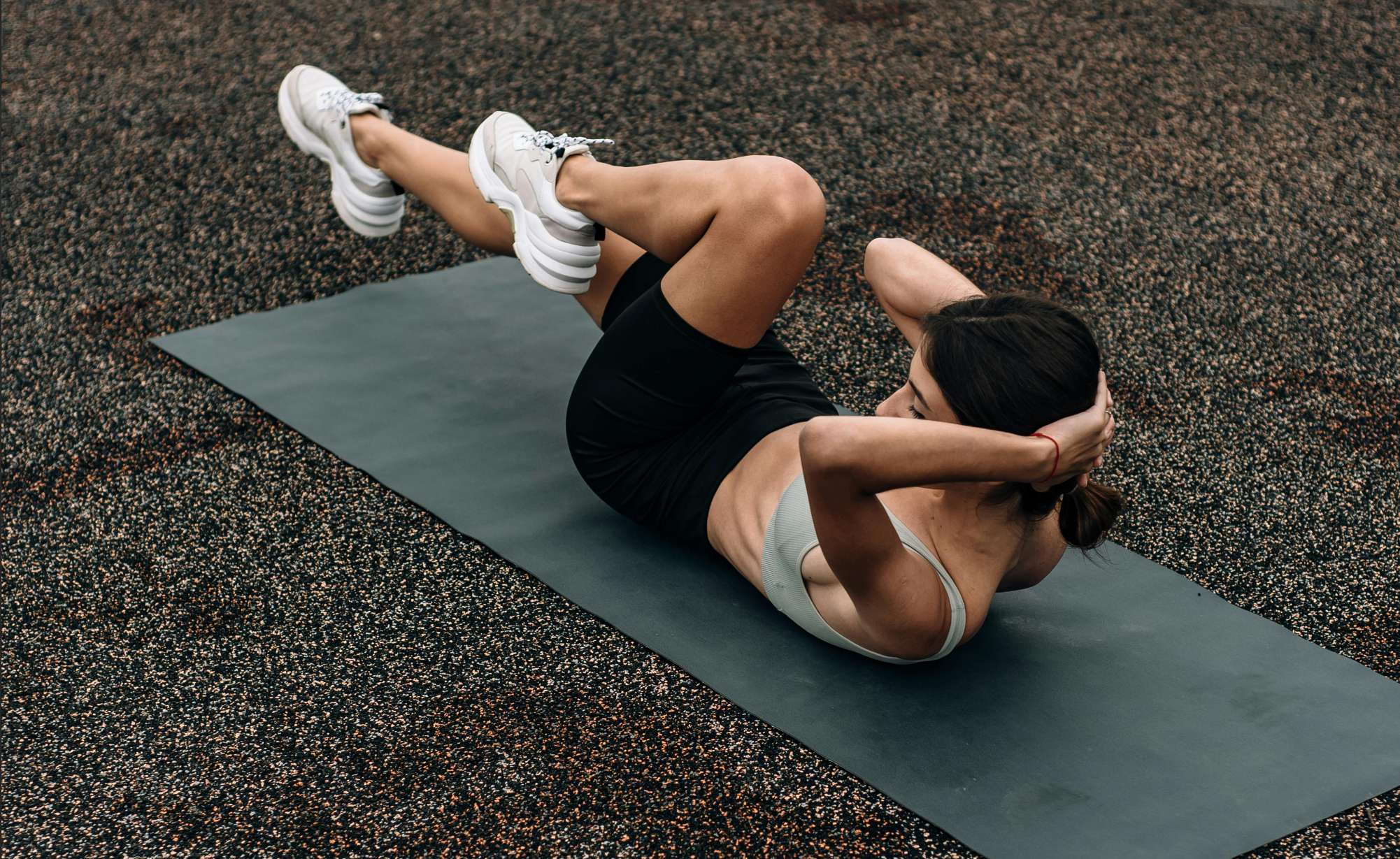 Build a Stronger Core in 5 Minutes | Simple Core Exercises – freebeat